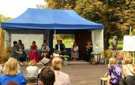 Narodowe Czytanie w parku Garbolewskiego (9.09.2023) 25