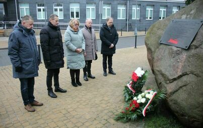 Zdjęcie do 42 lata temu czołgi wyjechały na ulice