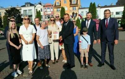 Zdjęcie do Szacunek i pamięć