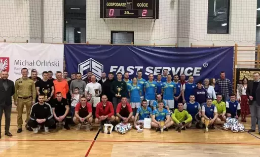 Zdjęcie do Strażacy z Brochowa najlepsi w hali