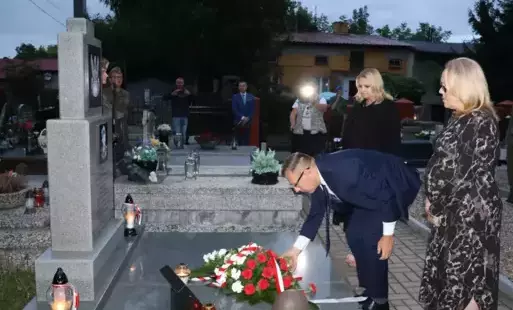 Zdjęcie do W rocznicę śmierci dow&oacute;dcy